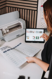 E-Book "Design Space für Tablet & Smartphone" - Dein ultimativer Leitfaden für die Cricut Design Space App [Digital] – Bild 2