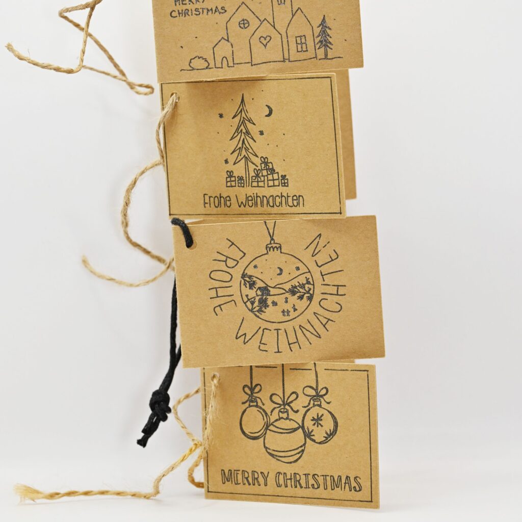 pauwau kreativ: mini weihnachtskarten selbst gestalten – kleine karten mit großer wirkung mit babsi 04. dezember um 20:30 uhr bis ca. 22:00 uhr (inkl. aufzeichnung)